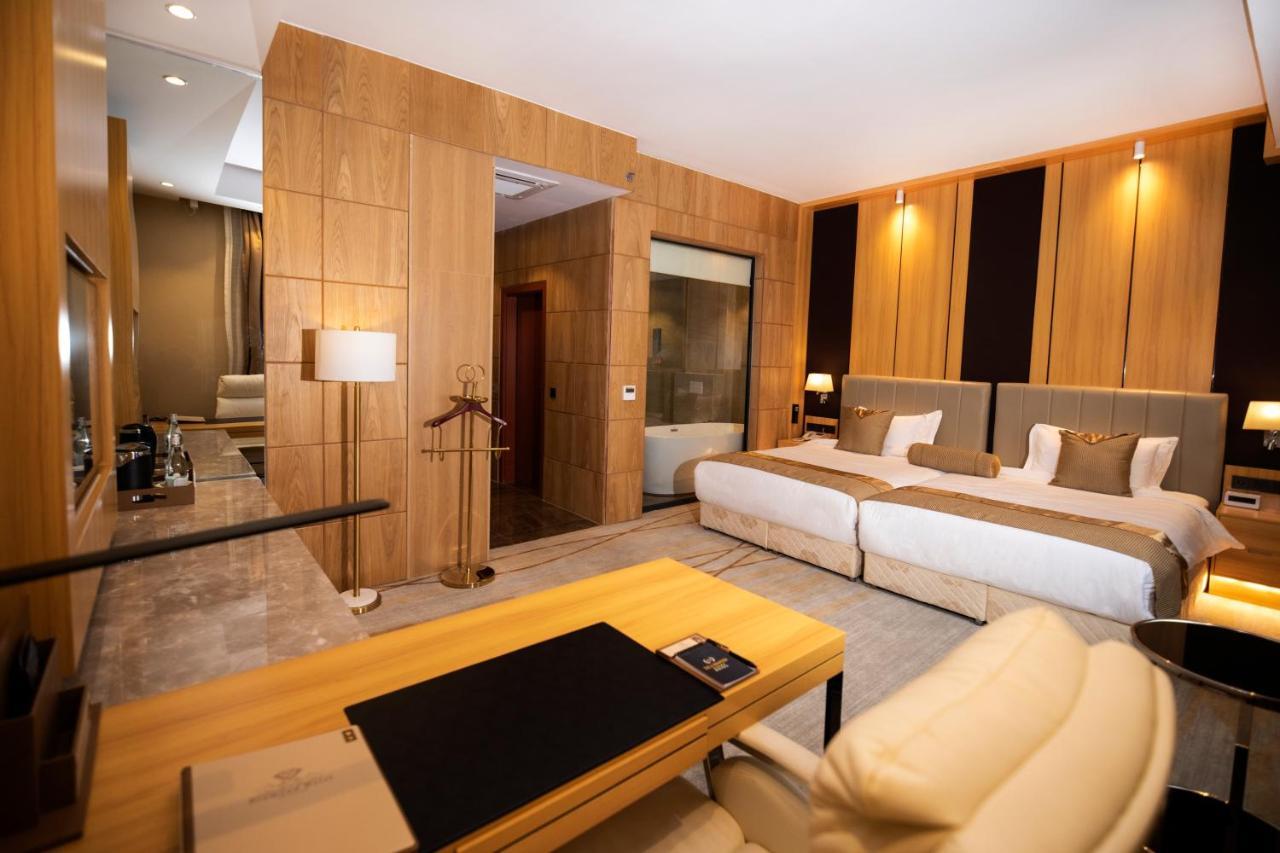 Hotel Diamond Prishtina Laplje Selo Zewnętrze zdjęcie Suite